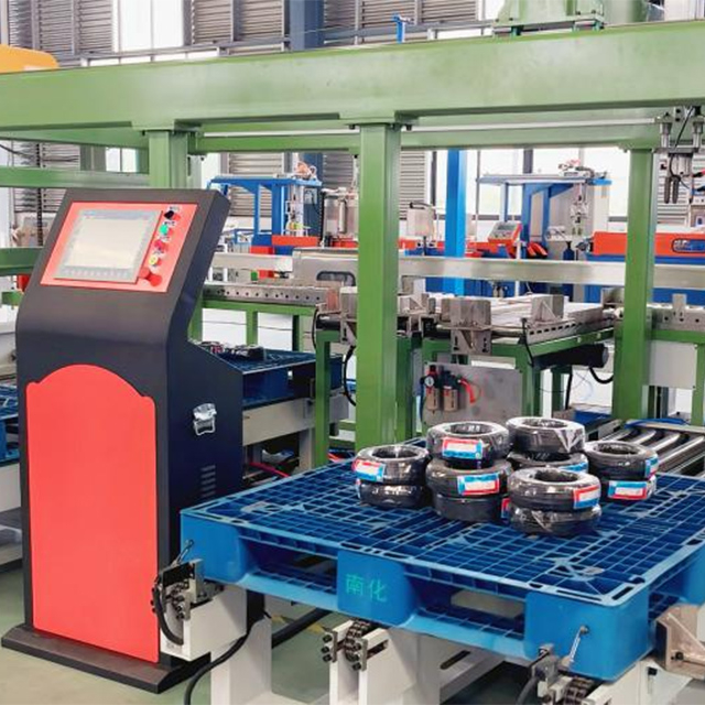 Automatic Palletizing Machine | 1500 Units/Minute | PLC-Controlled Precision